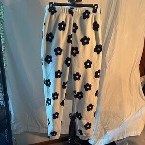 White and Black Fuzzy Floral Pants XS